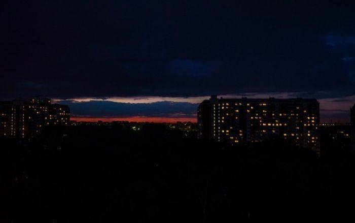 700x439, 15 Kb / закат, флаг, россия, город