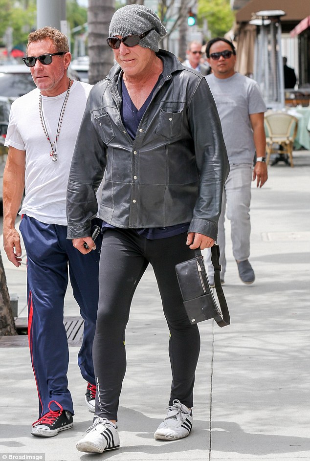 634x943, 150 Kb / лосины, микки рурк, Ван Дамм