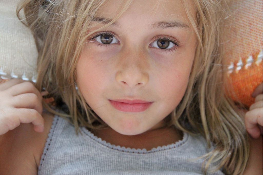 1025x683, 212 Kb / Mara Green, девочка