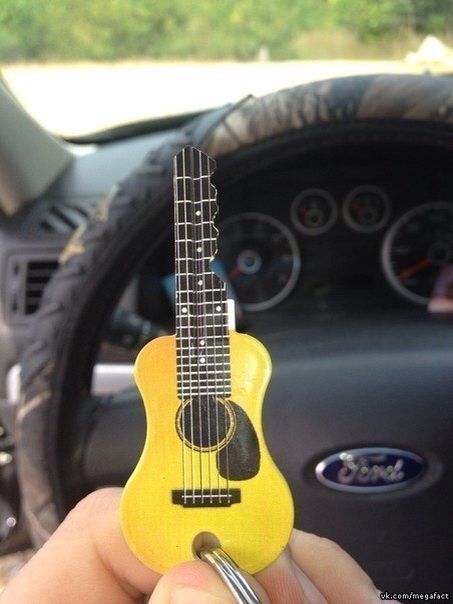 453x604, 50 Kb / ключ, форд, гитара