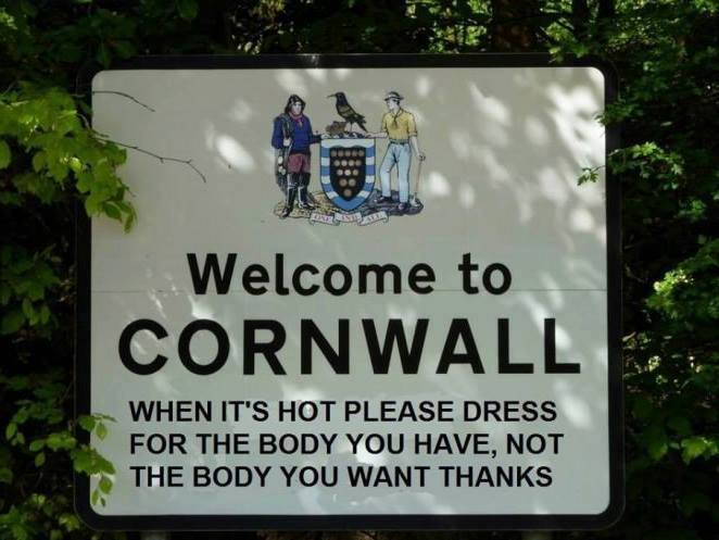 662x497, 45 Kb / табличка, одежда