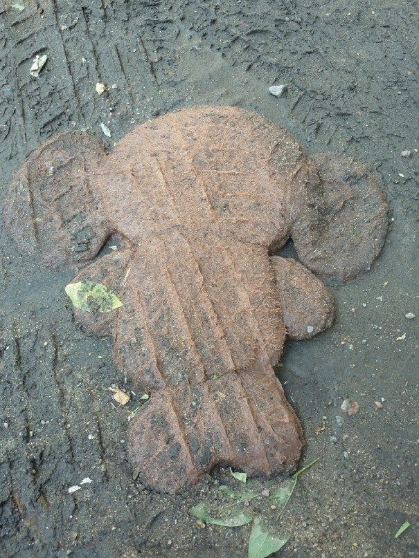 605x807, 196 Kb / чебурашка, грязь