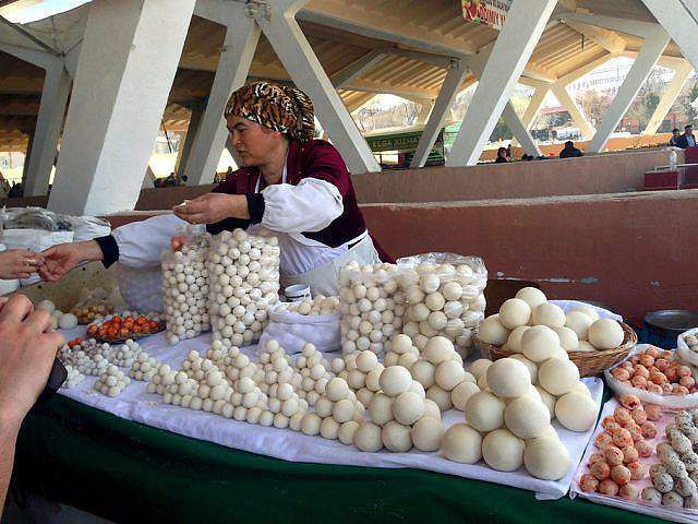 640x480, 66 Kb / восток, базар, товар