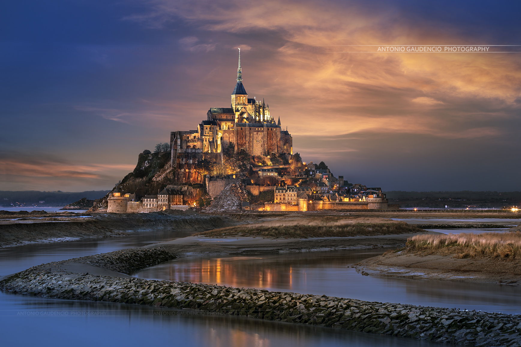 1737x1159, 334 Kb / монастырь, мон-сСен-мишель, франция