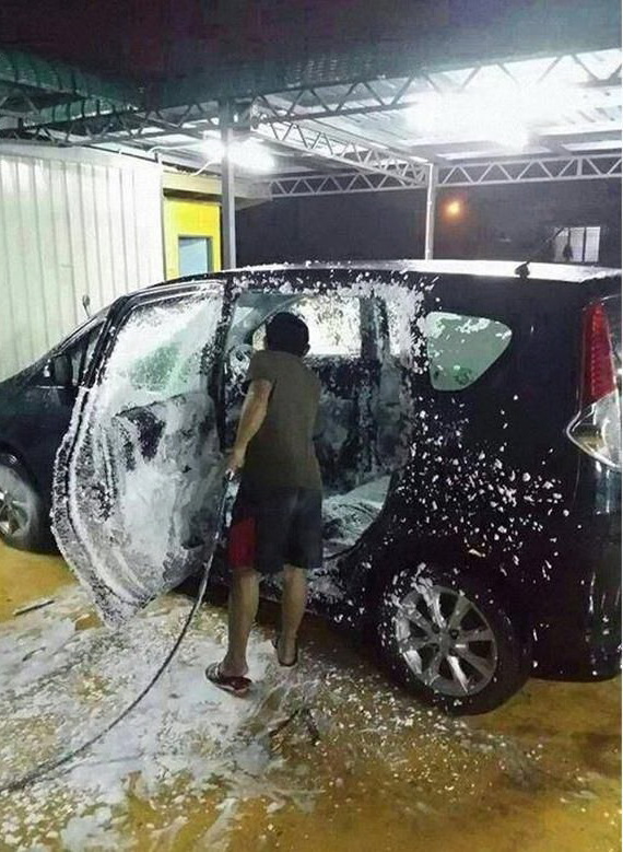 570x779, 171 Kb / авто, мойка