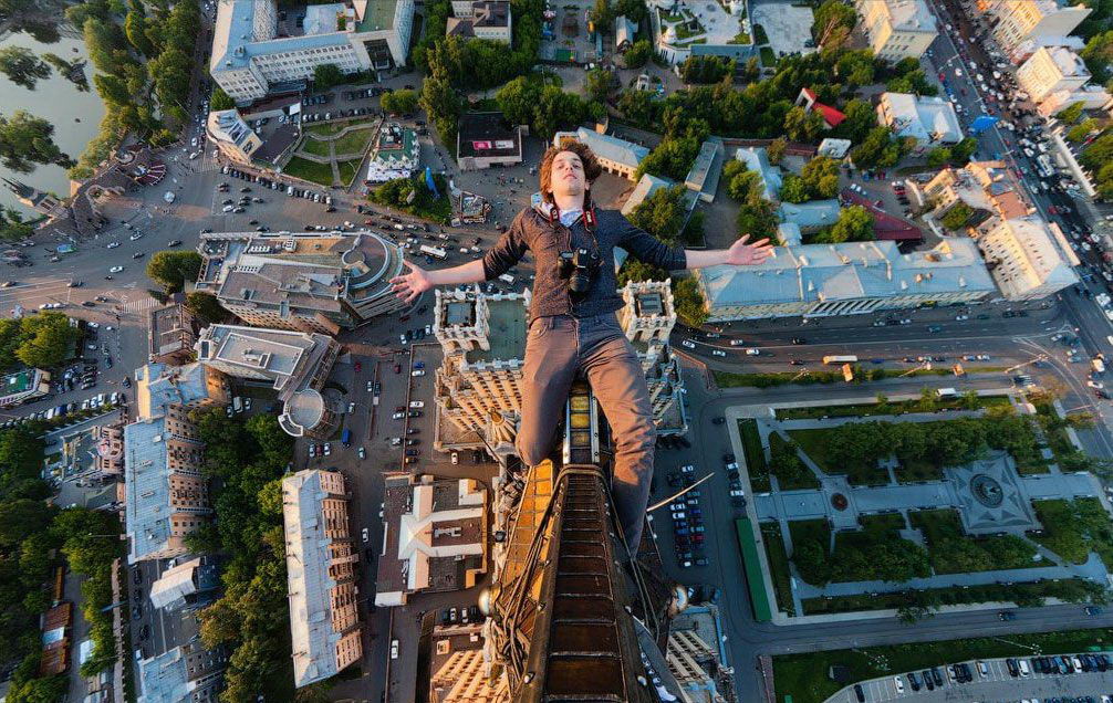 1006x636, 217 Kb / псих, высота, звезда