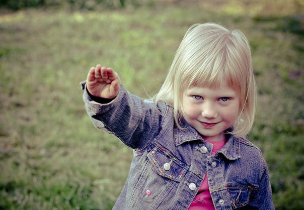 604x418, 57 Kb / 1488, девочка, блондинка