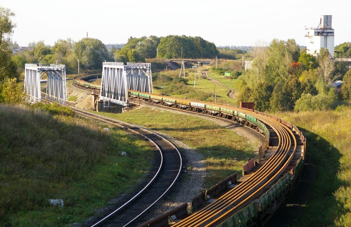 1200x778, 308 Kb / Рельсы, 750м, Сварная, Плеть, Вагоны, Мост, транспортировка