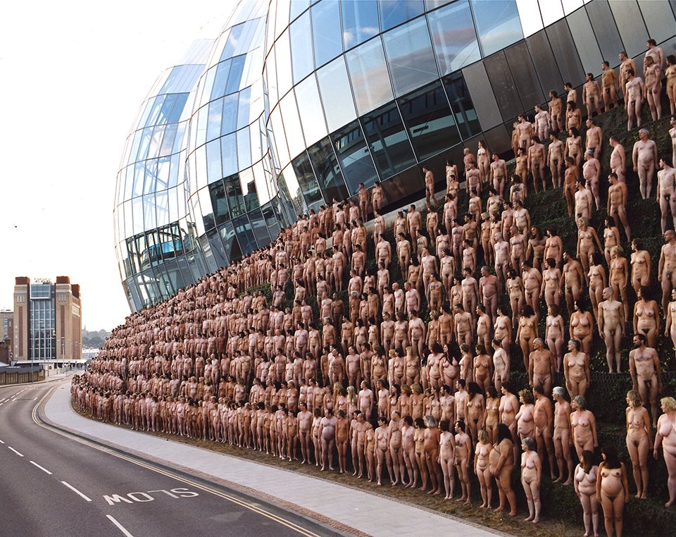 960x762, 208 Kb / дорога, голые