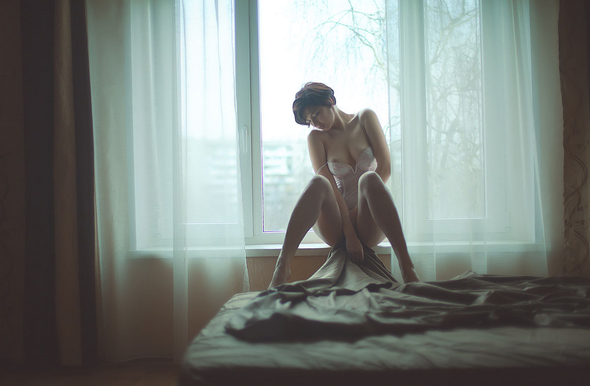 1200x784, 116 Kb / подоконник, постель, желание