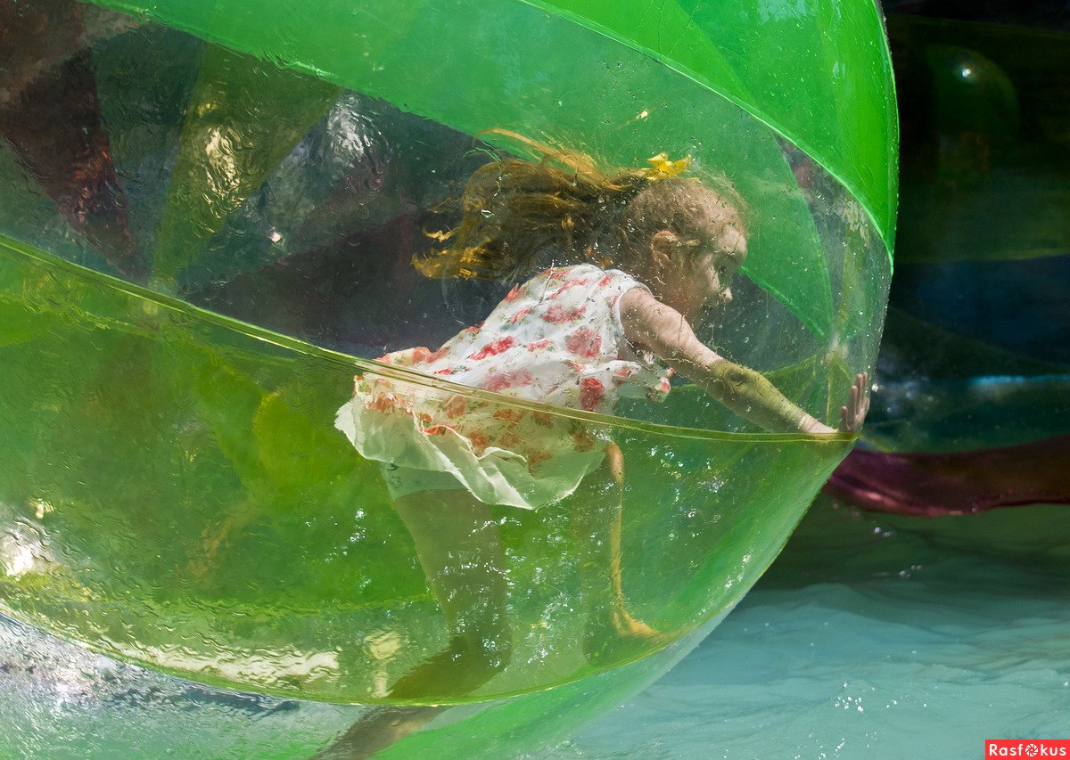 1200x853, 248 Kb / девочка, аква, зорб