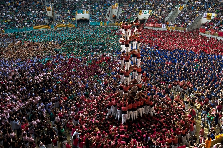 902x601, 252 Kb / люди, человеческая, башня, Таррагона