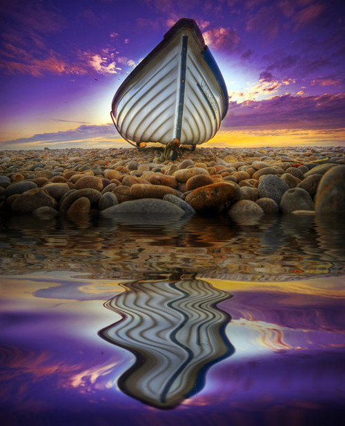 500x617, 111 Kb / лодка, камни, небо