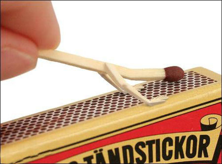 450x333, 34 Kb / спичка, коробок, упор