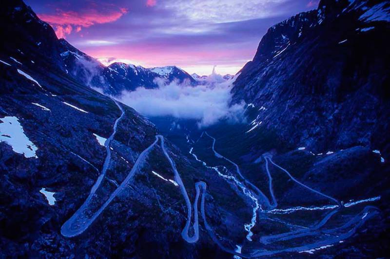 800x532, 58 Kb / дорога, Норвегия, серпантин