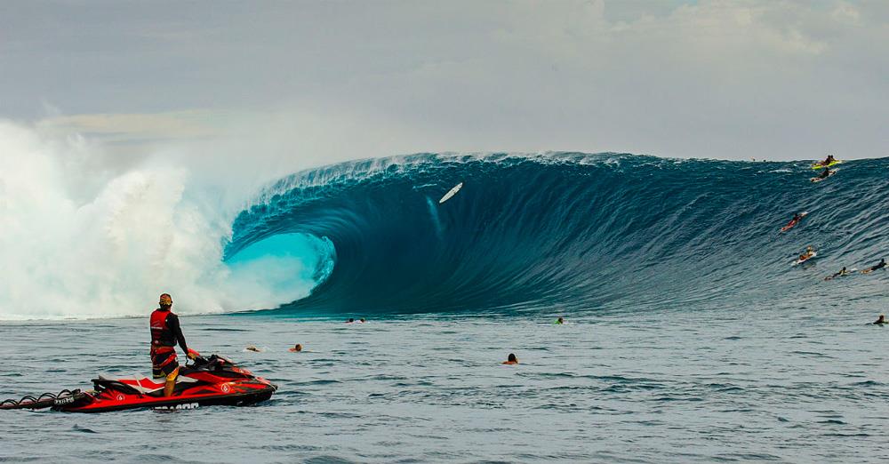 1000x522, 74 Kb / волна, скутер, красота