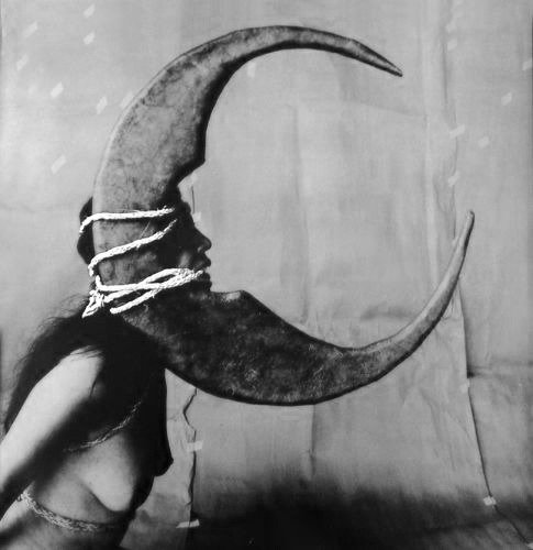 485x500, 40 Kb / месяц, ч/б, искусство