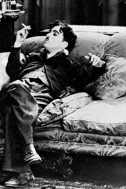 500x748, 216 Kb / чарли, чаплин, комик, мысли