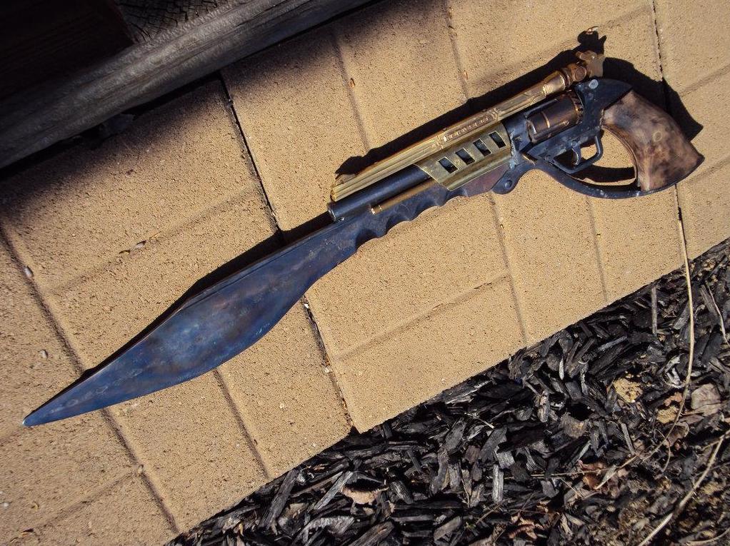 1022x765, 209 Kb / Douglas, Pryor, нож, пистолет, мачете