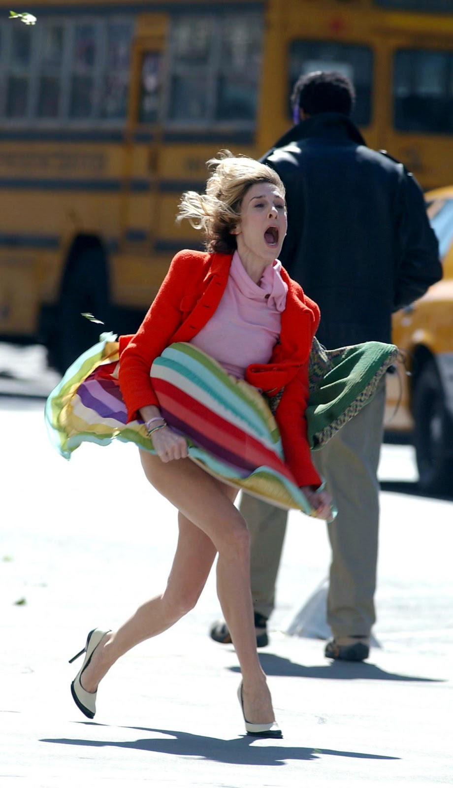 920x1600, 139 Kb / сара джессика паркер, юбка, ветер