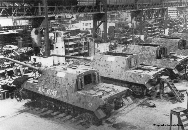 800x554, 122 Kb / Jagdtiger, цех, сборка