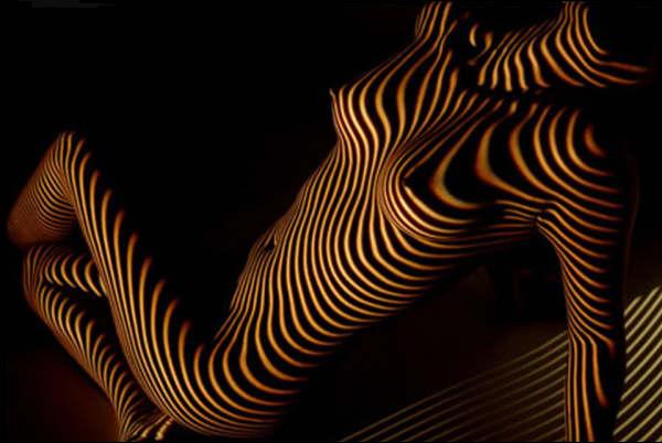 600x402, 33 Kb / тень, полоски