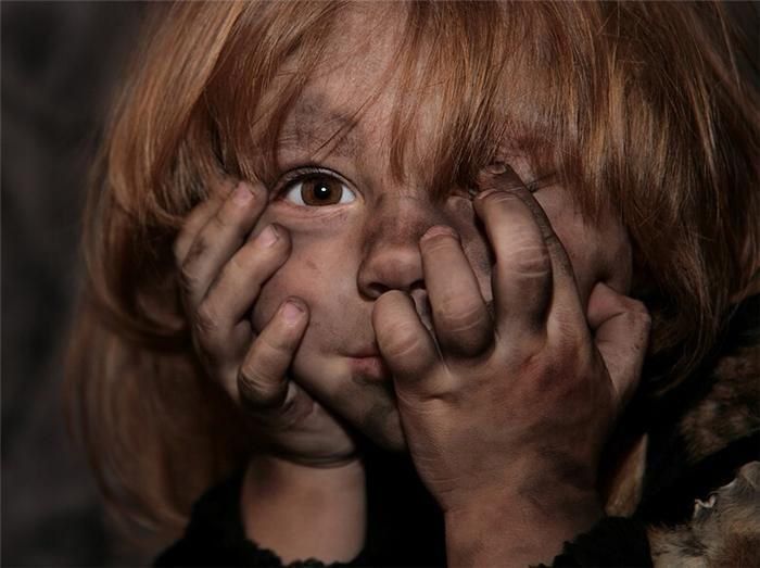 700x523, 45 Kb / ребёнок, грязный, лицо, глаз