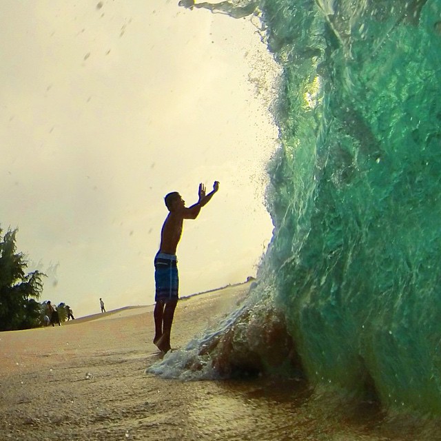 640x640, 103 Kb / волна