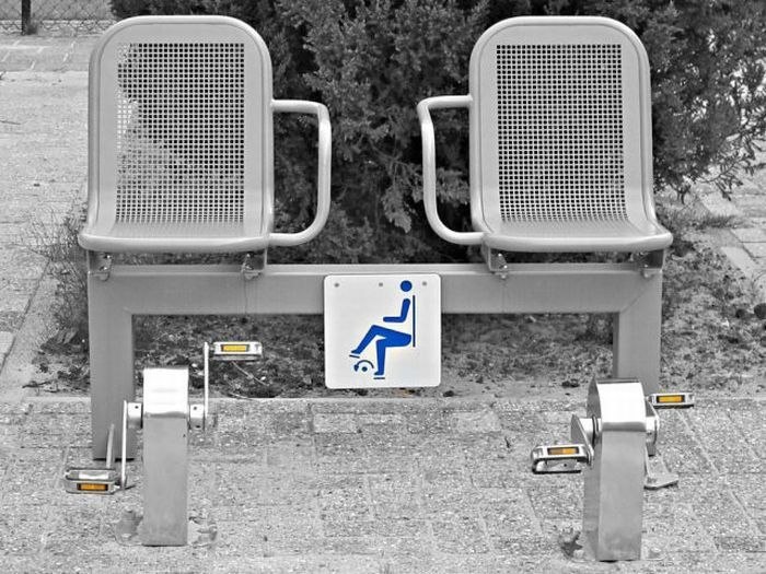 700x525, 103 Kb / скамейка, велотренажёр