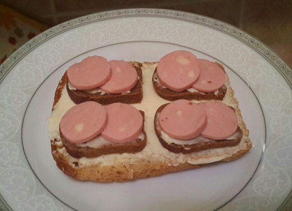 604x437, 44 Kb / Бутерброд, тарелка, бутерброды