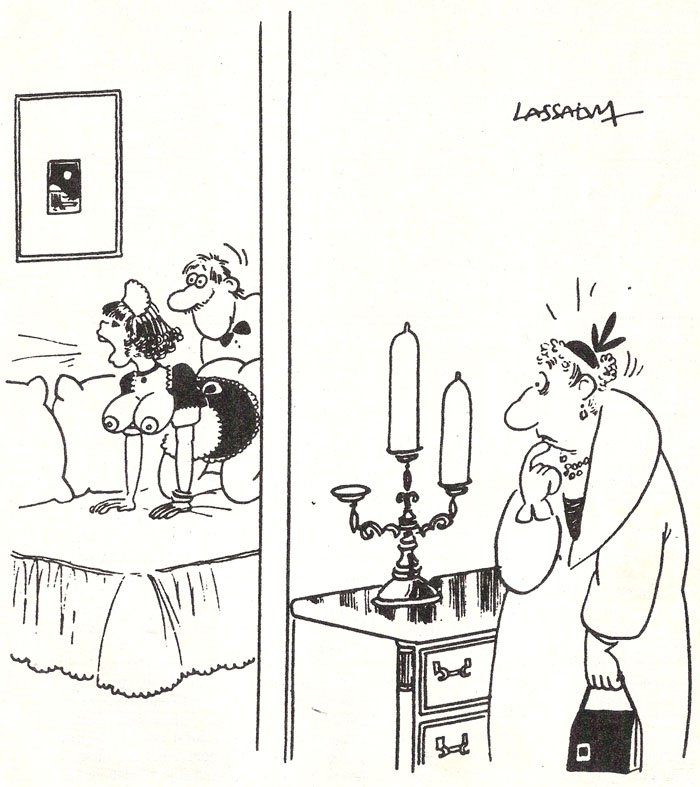 700x787, 118 Kb / свеча, подсвечник, горничная, секс