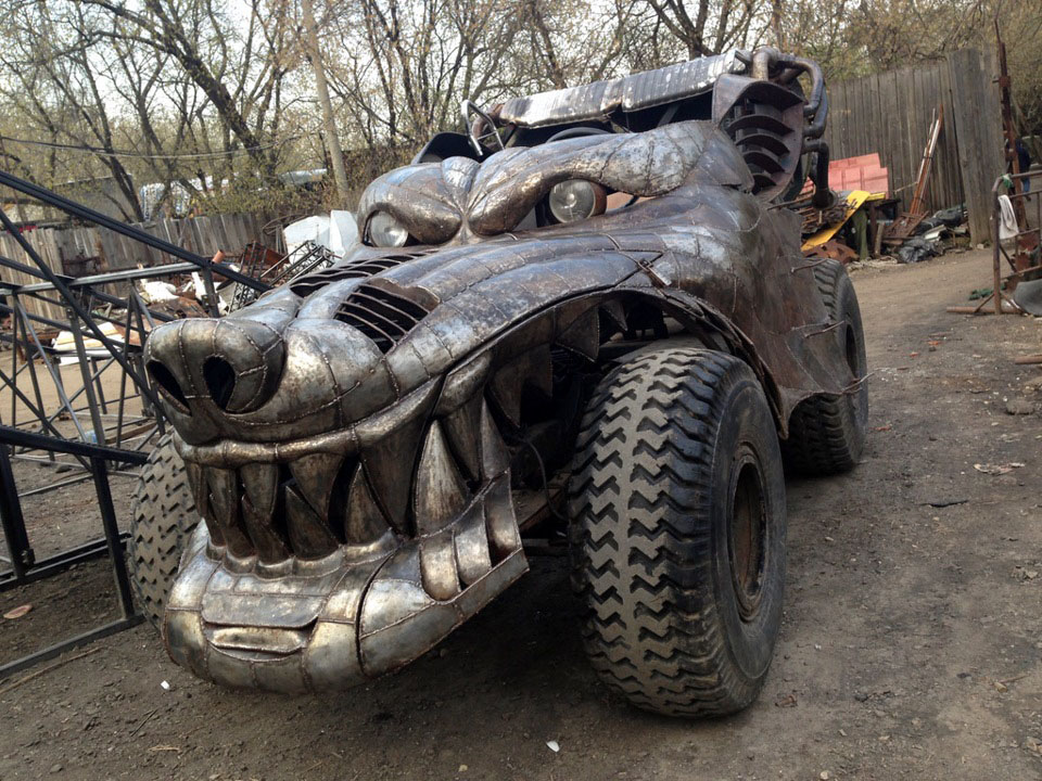 960x720, 229 Kb / авто, волк