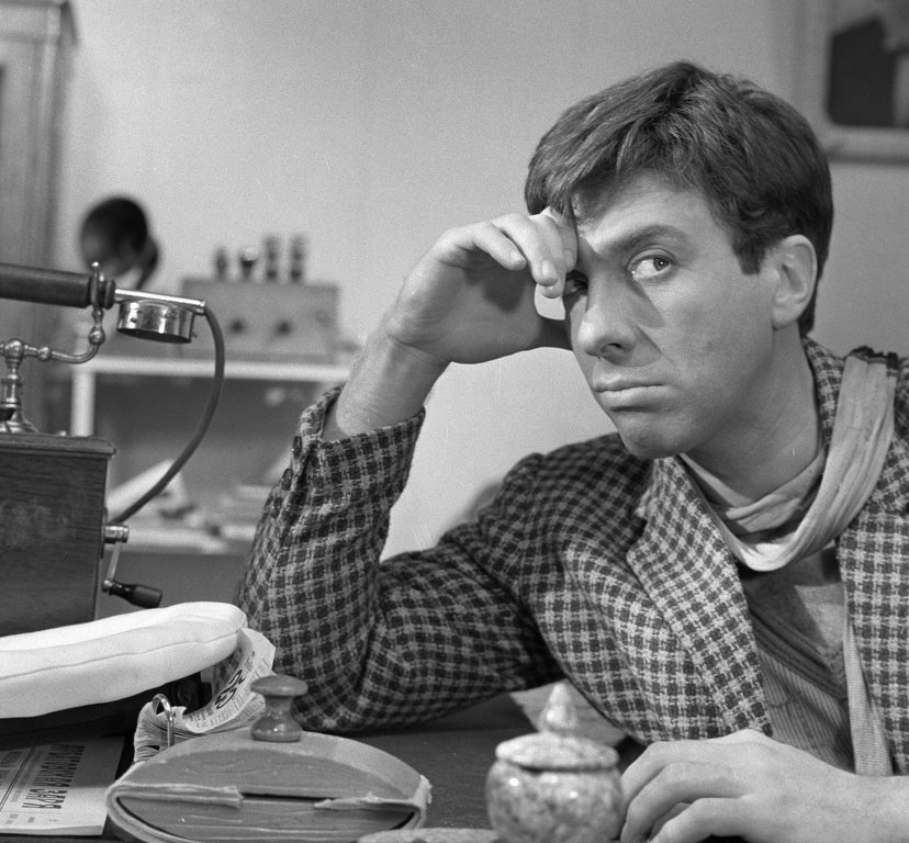 828x768, 122 Kb / юрский, остап бендер