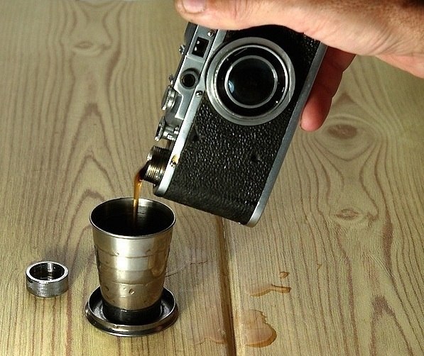 597x502, 82 Kb / Фляжка, стопка, фото, коньяк