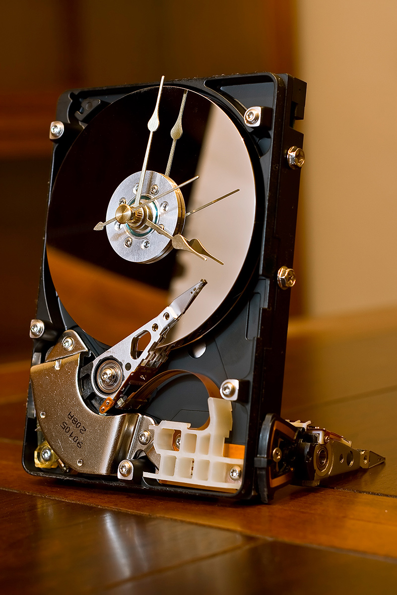 800x1200, 329 Kb / винчестер, диск, hdd, часы