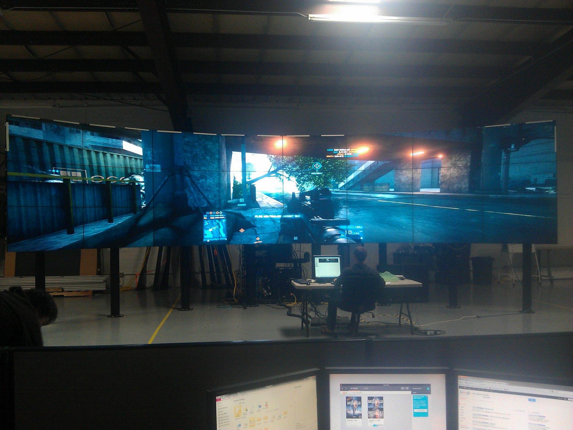 1873x1405, 280 Kb / Монитор, батла, компьютер