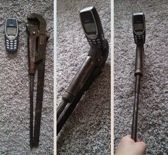 576x534, 80 Kb / nokia, мобило, палка, селфи, разводной ключ