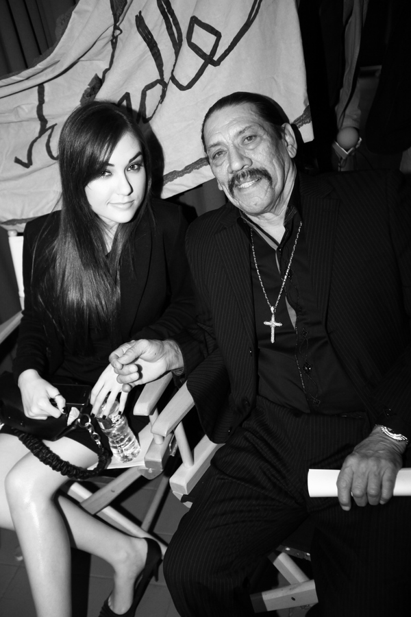 600x900, 223 Kb / дэнни трехо, саша грей, актёр, актриса, ч/б