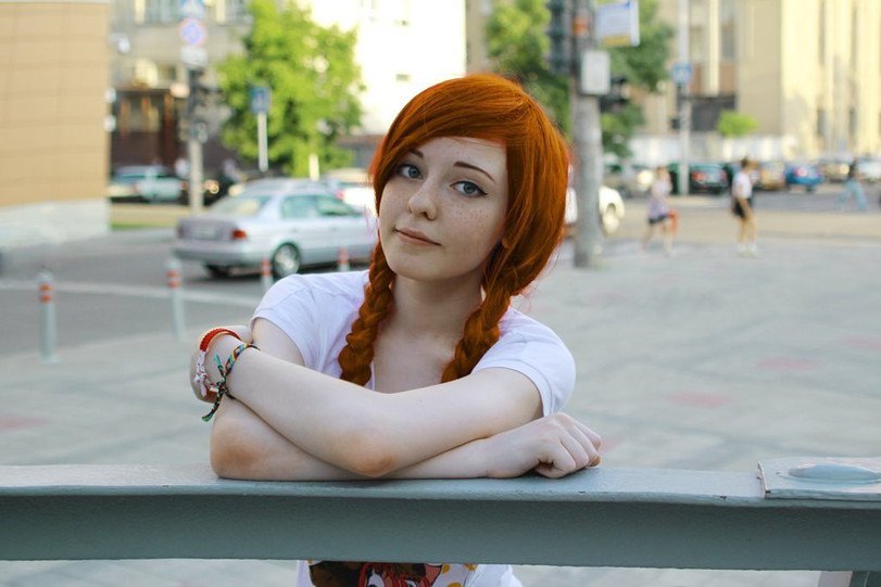 811x541, 66 Kb / рыжая, веснушки, молодая