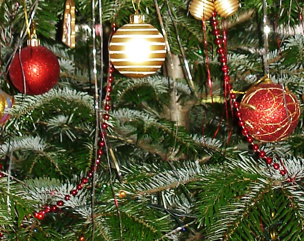 600x477, 131 Kb / елка, шарики, новый, год