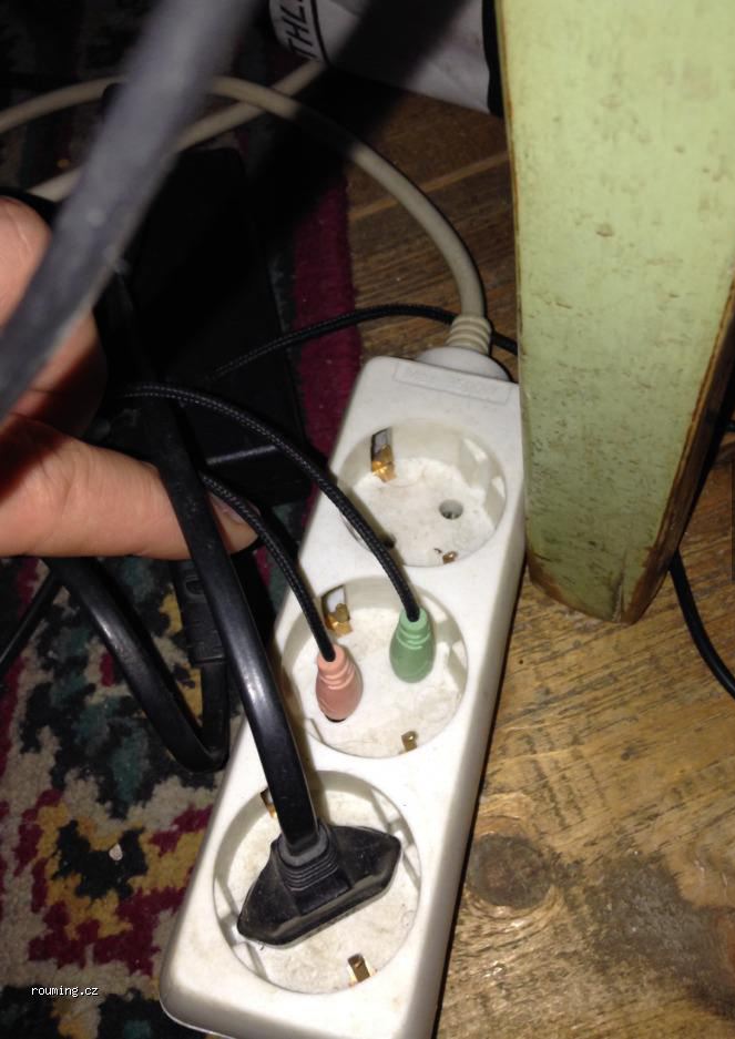 663x937, 74 Kb / Гарнитура, шнуры,удлинитель, ножка