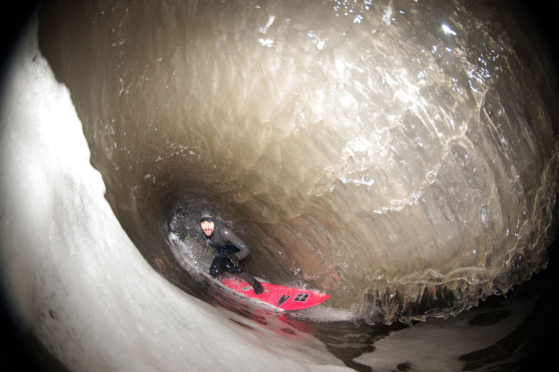 1122x747, 141 Kb / волна, серфер