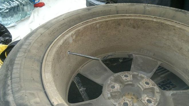 660x370, 51 Kb / Колесо, прокол, гвоздь