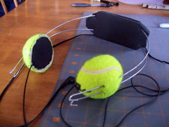 700x525, 40 Kb / Наушники, мяч, теннис