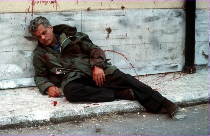 688x445, 78 Kb / спрут, труп, комиссар катани