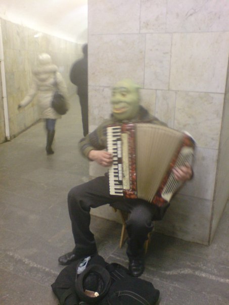 453x604, 38 Kb / Шрек, аккордеон, переход