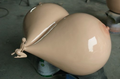 500x333, 18 Kb / фигурка, статуэтка