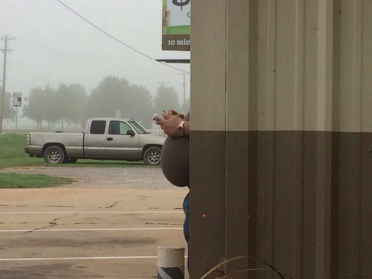 1200x900, 144 Kb / ограждение, стоянка, грузило, мозоль, брюхо, 10 минут