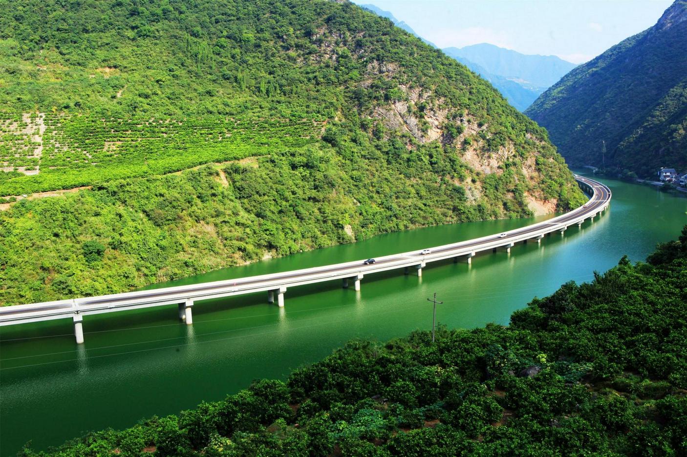 1406x937, 324 Kb / Мост, река