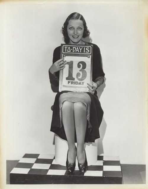 500x635, 39 Kb / пятница, 13, ч/б